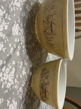 Pyrex forest fancies bowls